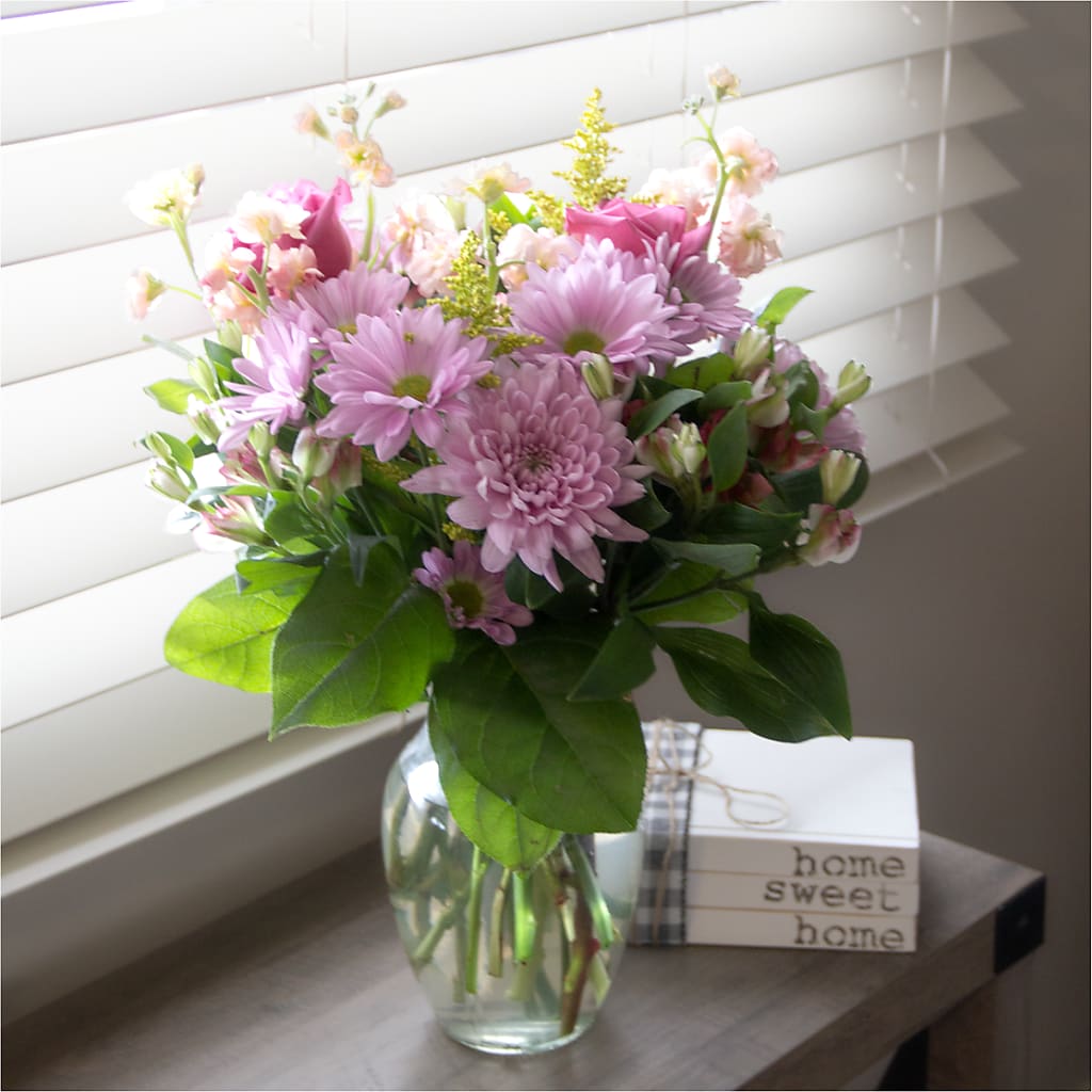 Pastel Tradition - A Florist Original –  Normandy Flower Shop, Inc., Muncie IN