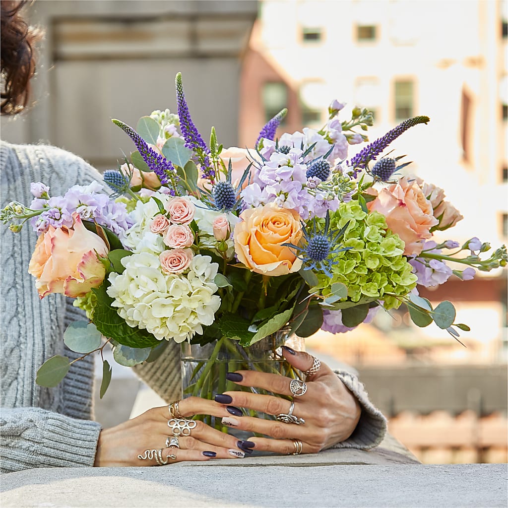 Porch Swing Bouquet –  Normandy Flower Shop, Inc., Muncie IN