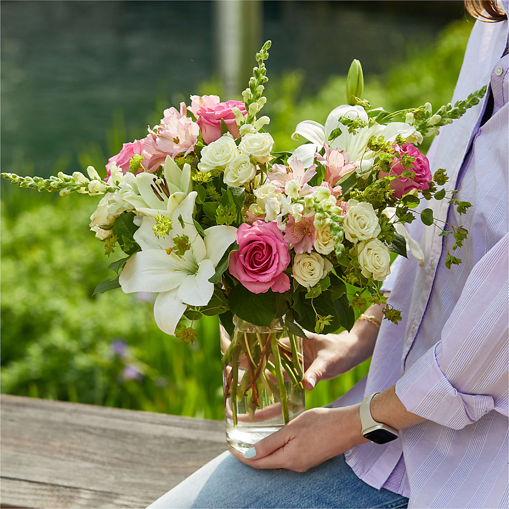 Fondly Bouquet –  Normandy Flower Shop, Inc., Muncie IN